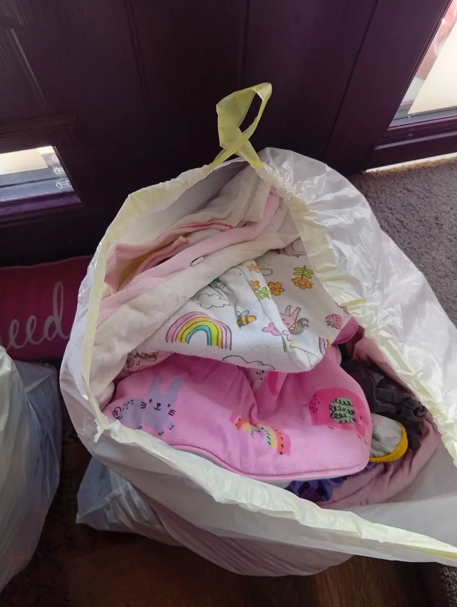 Baby clothes - Image 2