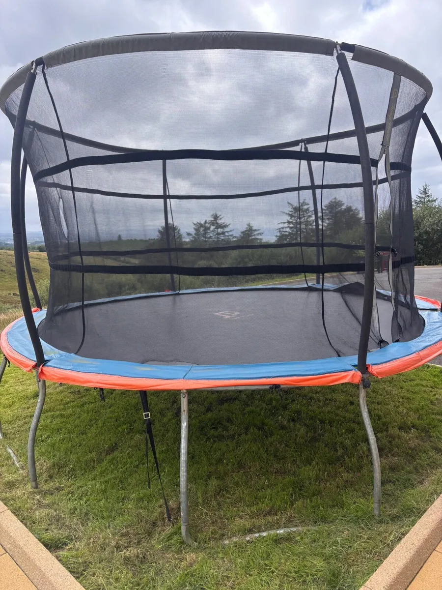 Trampoline 14ft