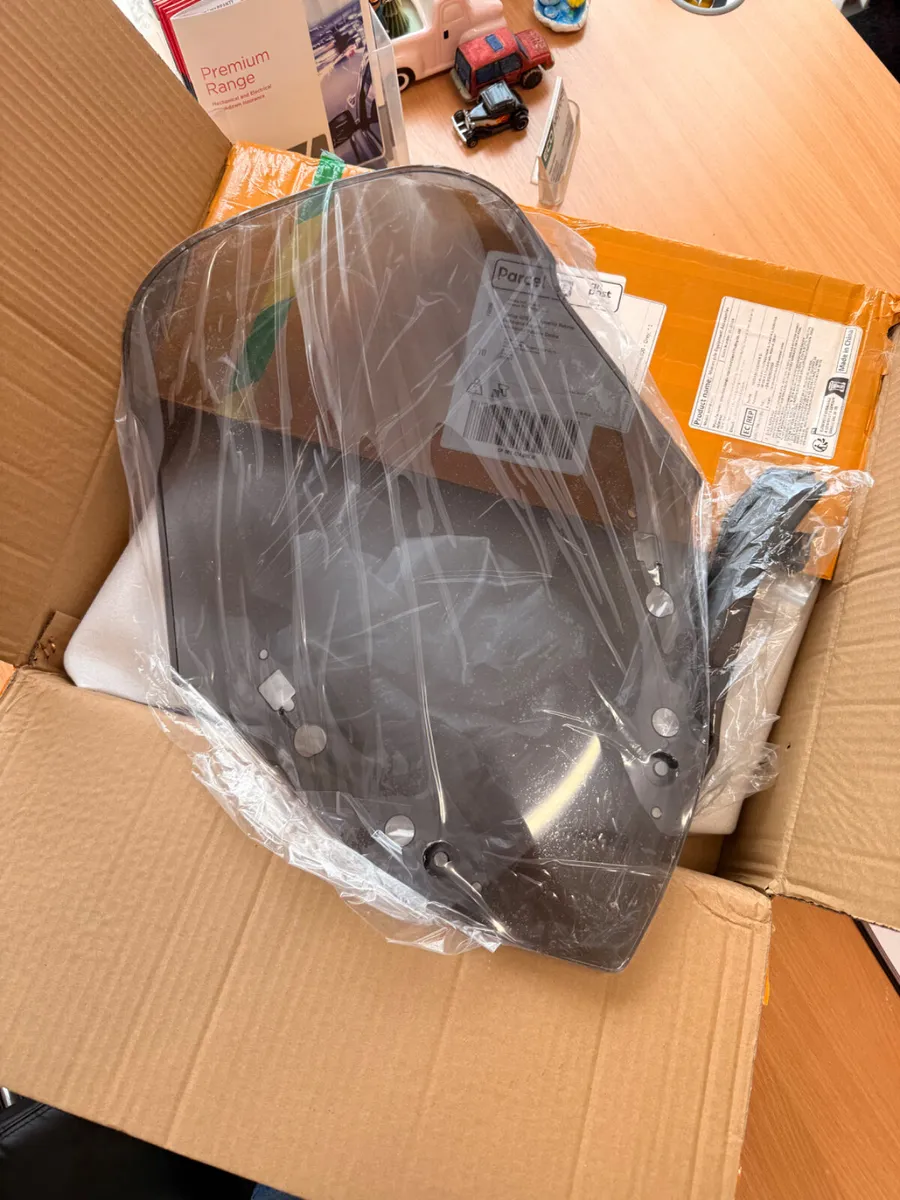 YAMAHA XMAX 300  2021 SCREEN