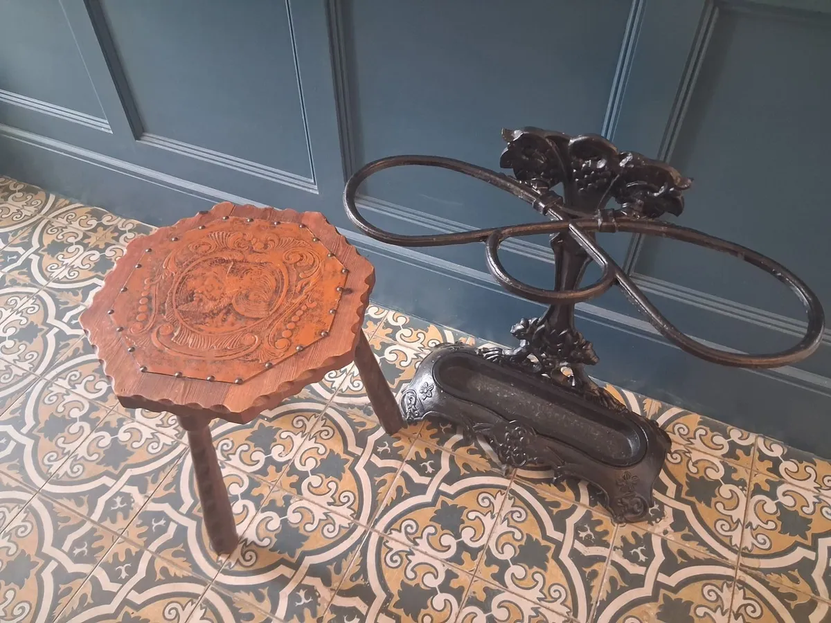 Vintage carved spanish table/ stool - Image 4