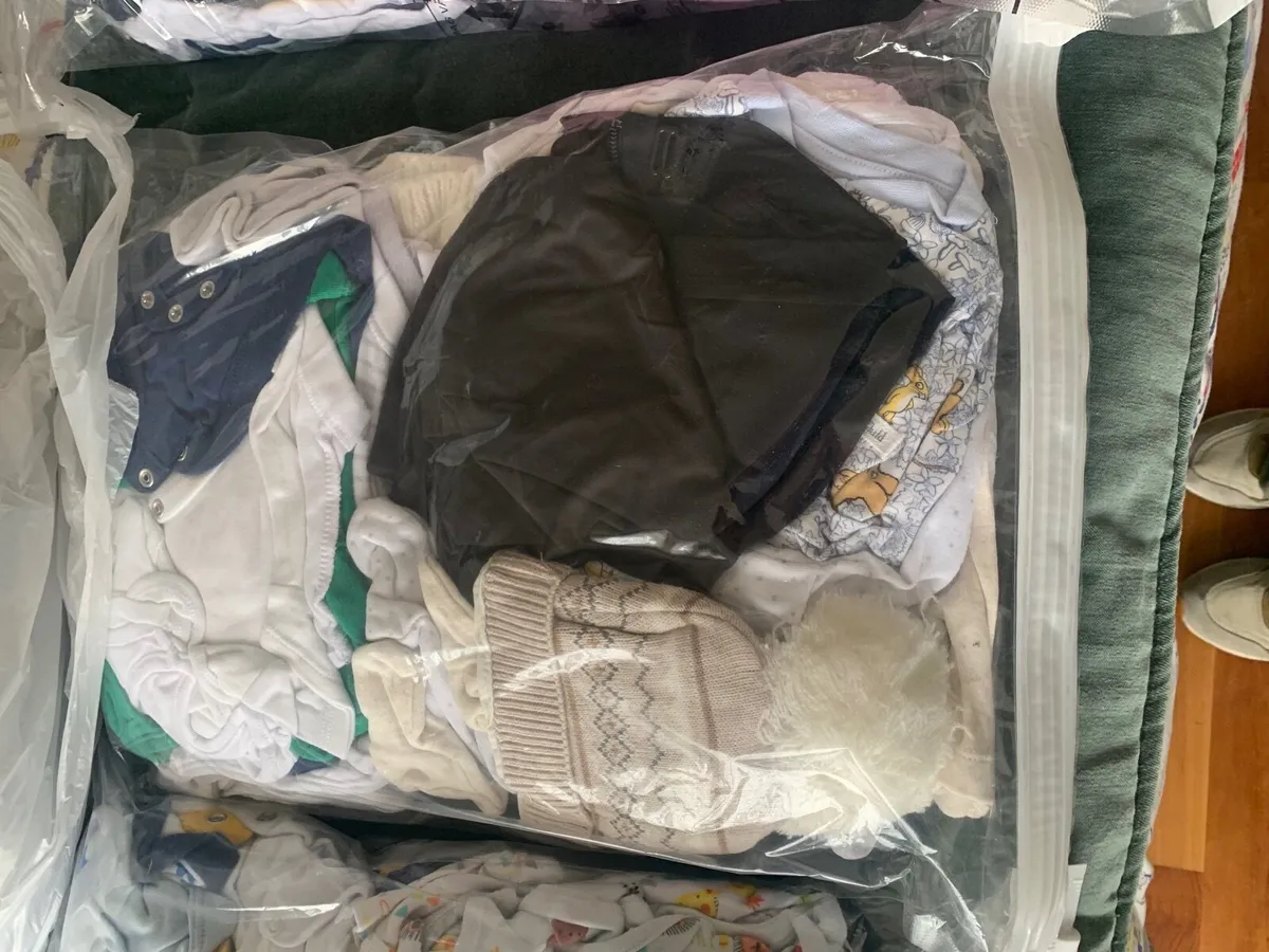 Bags of Baby clothes €2 - Image 2