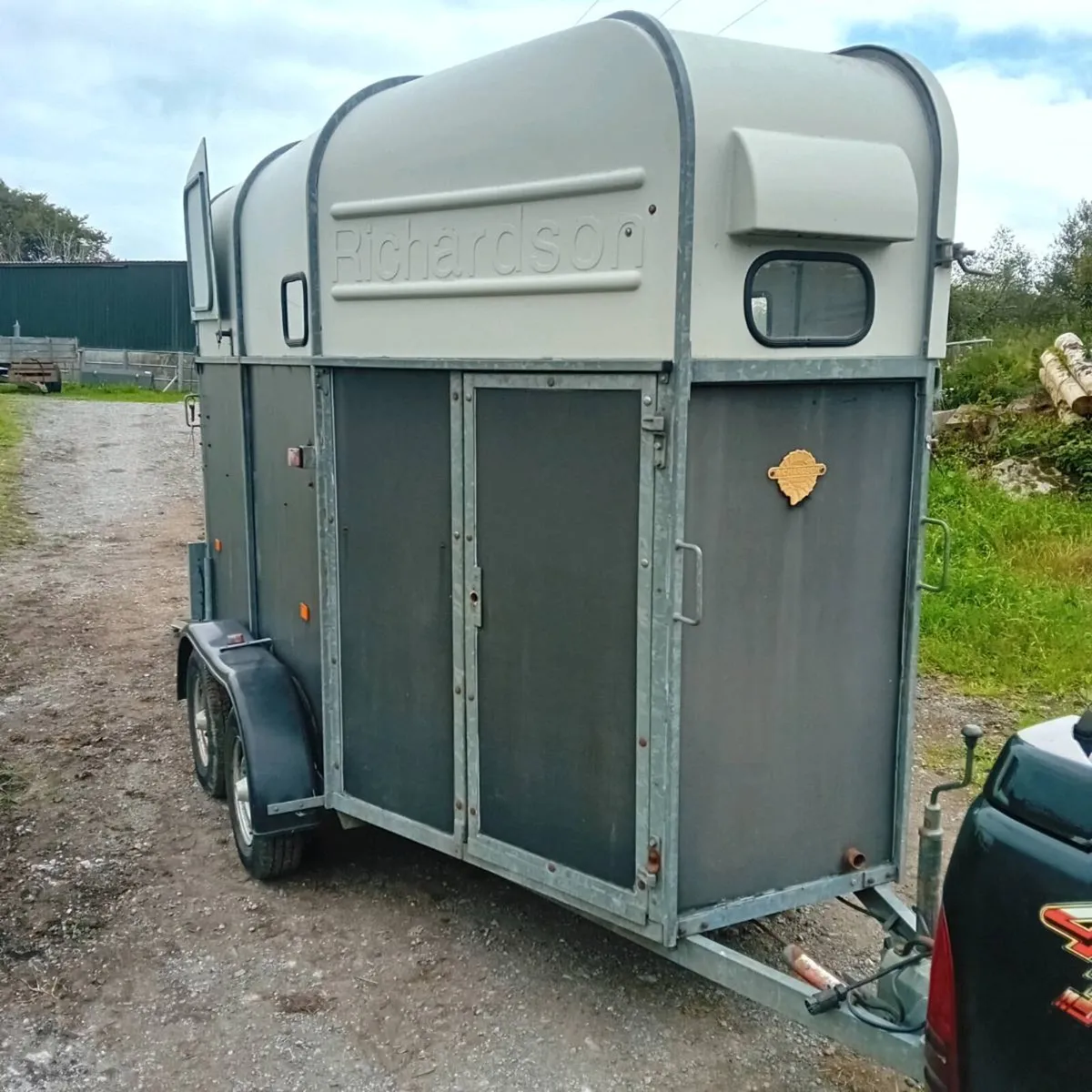 Horse trailer - Image 2