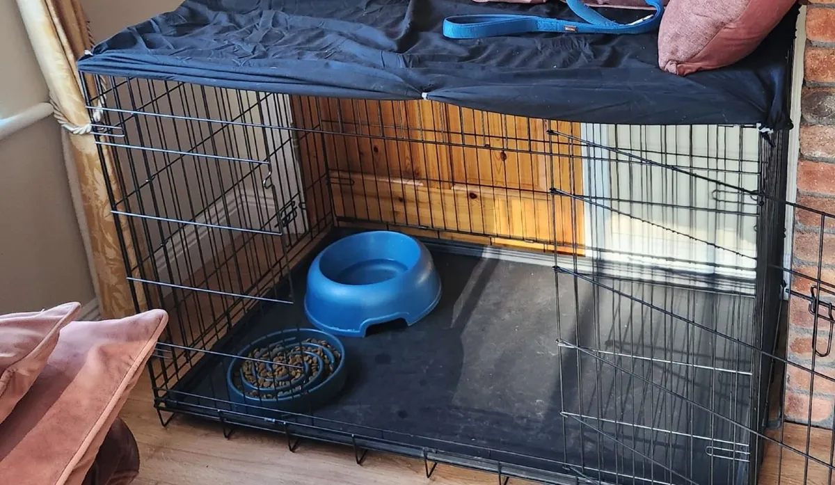 Large dog cage - Image 1