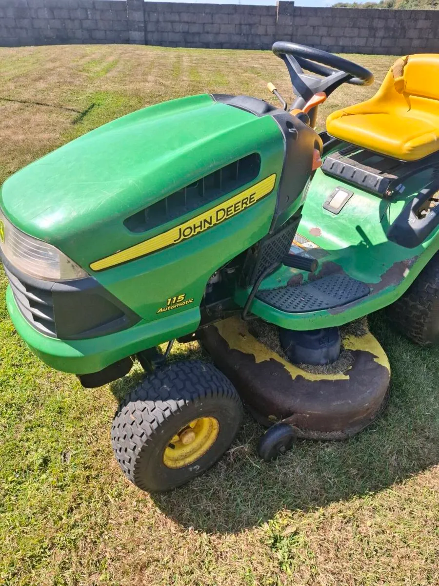 Ride-on Lawnmower - Image 2