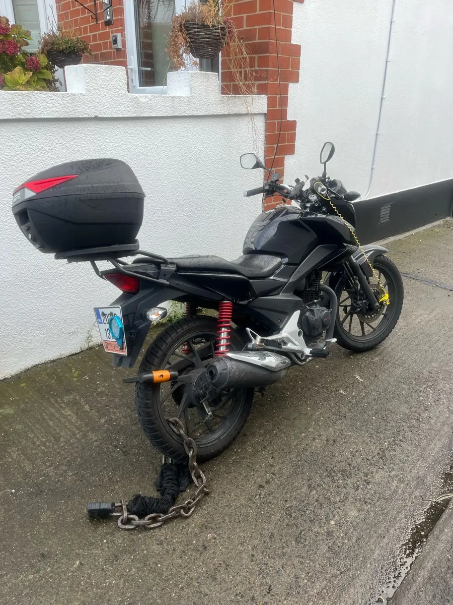 2020 Honda CBF125 – Black – Excellent Condition - Image 3
