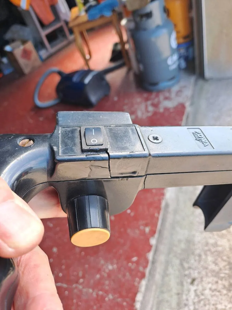 Electric golf caddy - Image 3