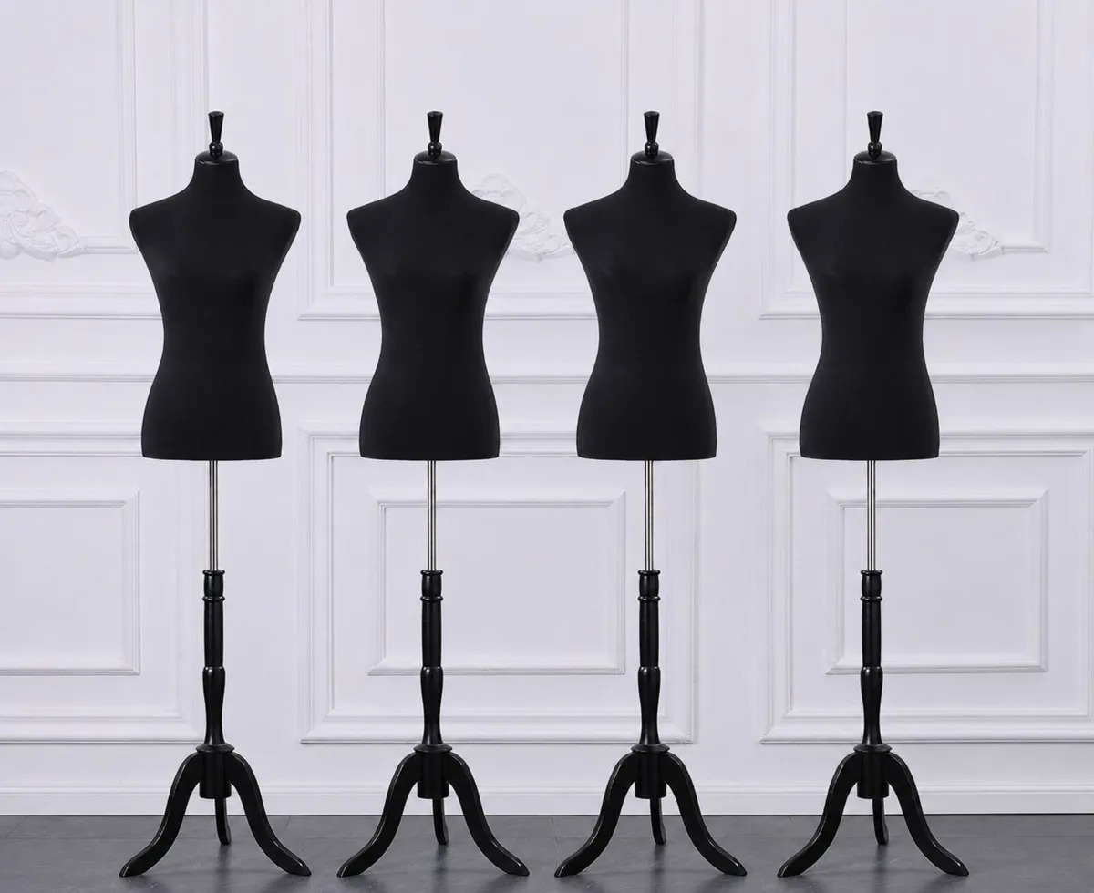 4 x New Womens Tailors Bust Dummys - FREE DELIVERY - Image 1