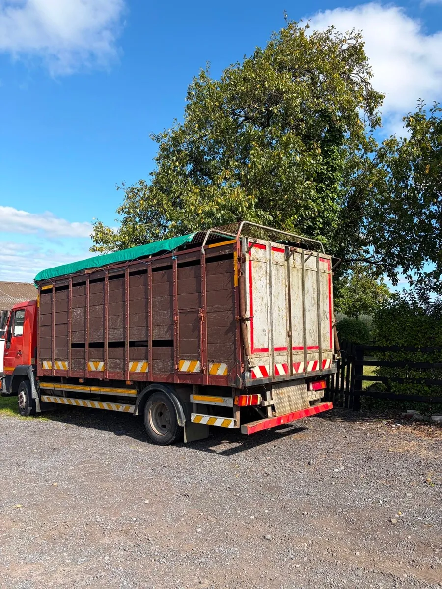 Cattle Lorry - Image 2