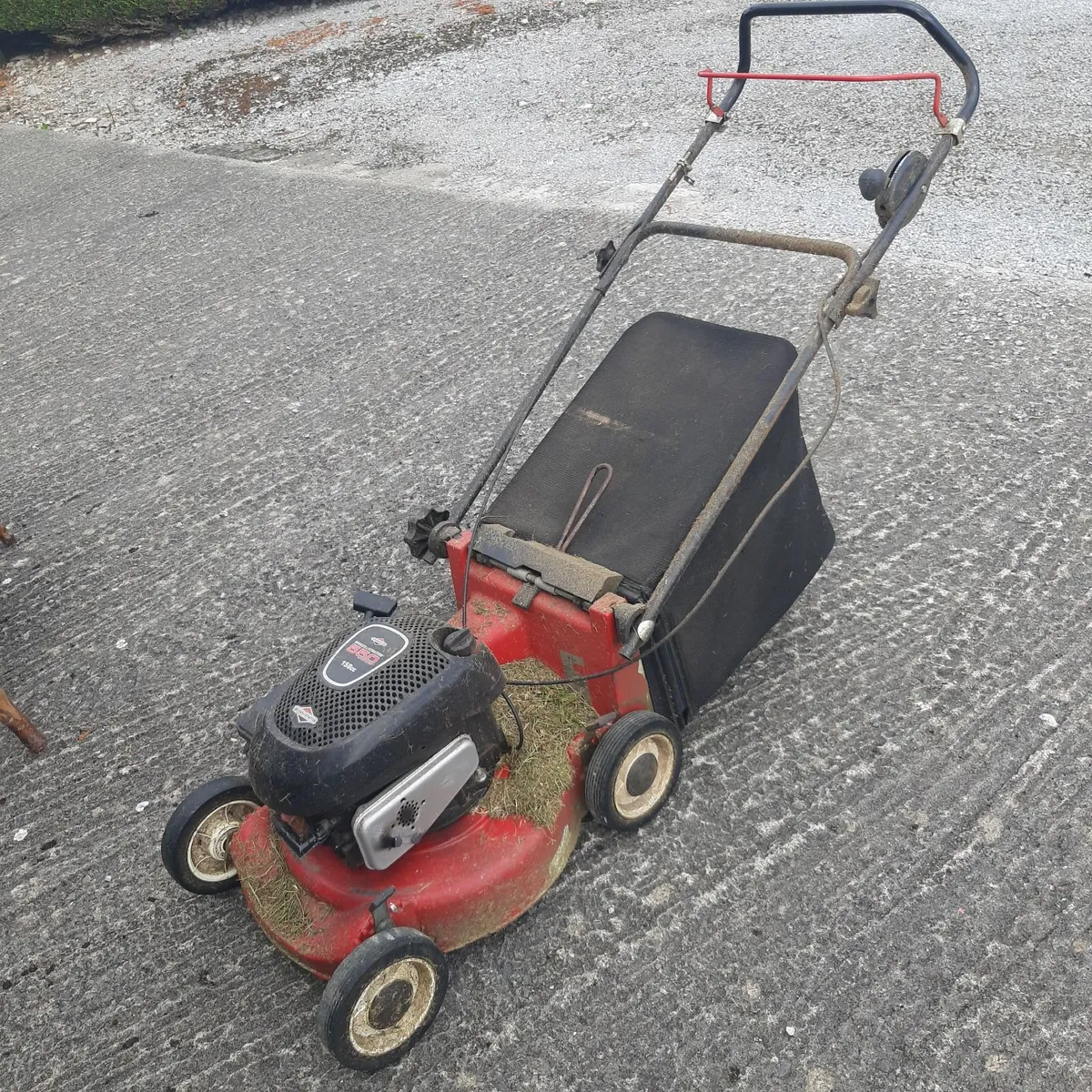 Briggs & Stratton 158cc Lawnmower –€120 - Image 3