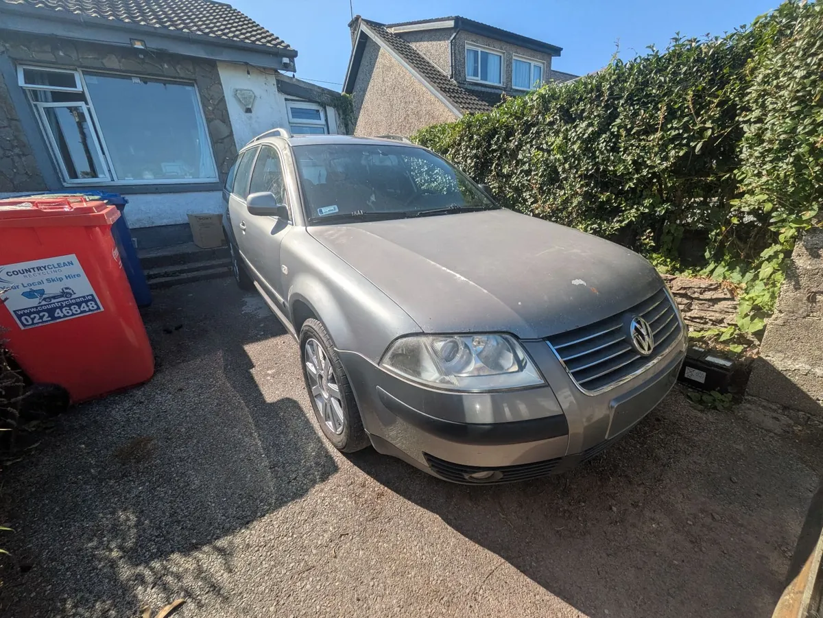 Vw Passat for parts only - Image 1
