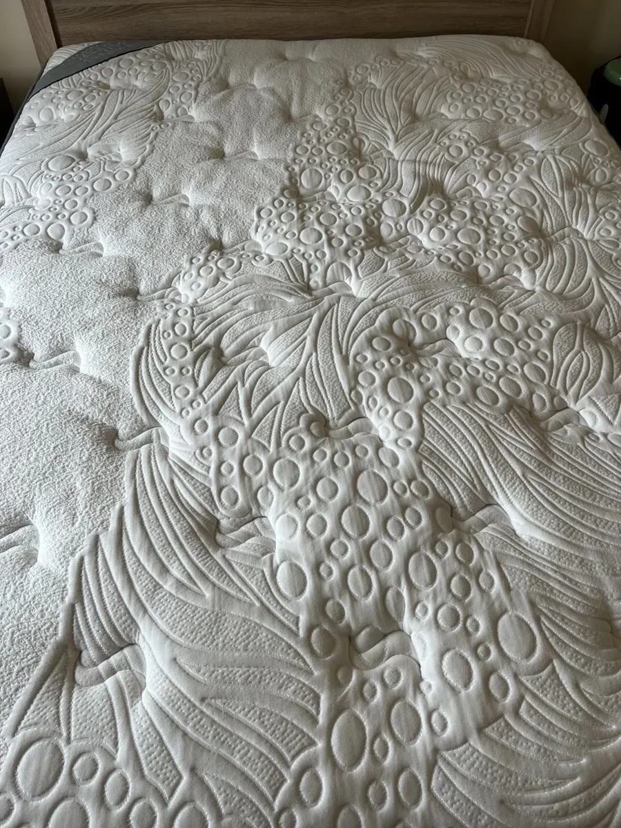 Mattress - Image 2