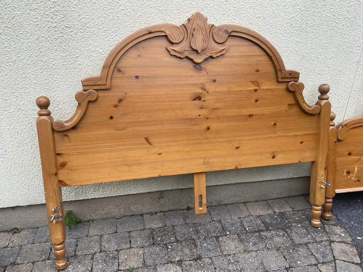 Furniture Free to collect - Image 4