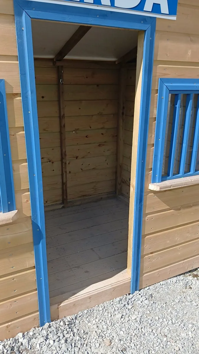 Playhouse/ storage shed - Image 3