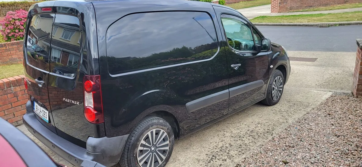 Peugeot Partner 2018 - Image 2