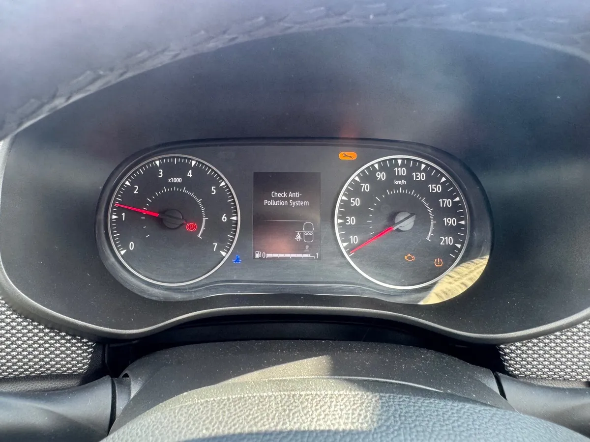 231 Dacia Sandero - Image 3