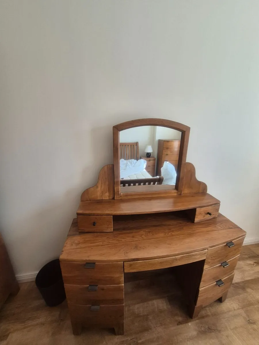 Oak Dressing Table with Mirror & Lots of Storage - Image 2