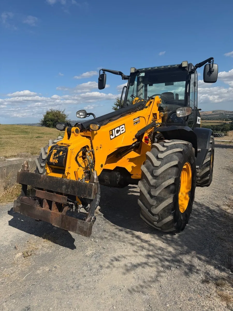 JCB TM 320s - Image 2