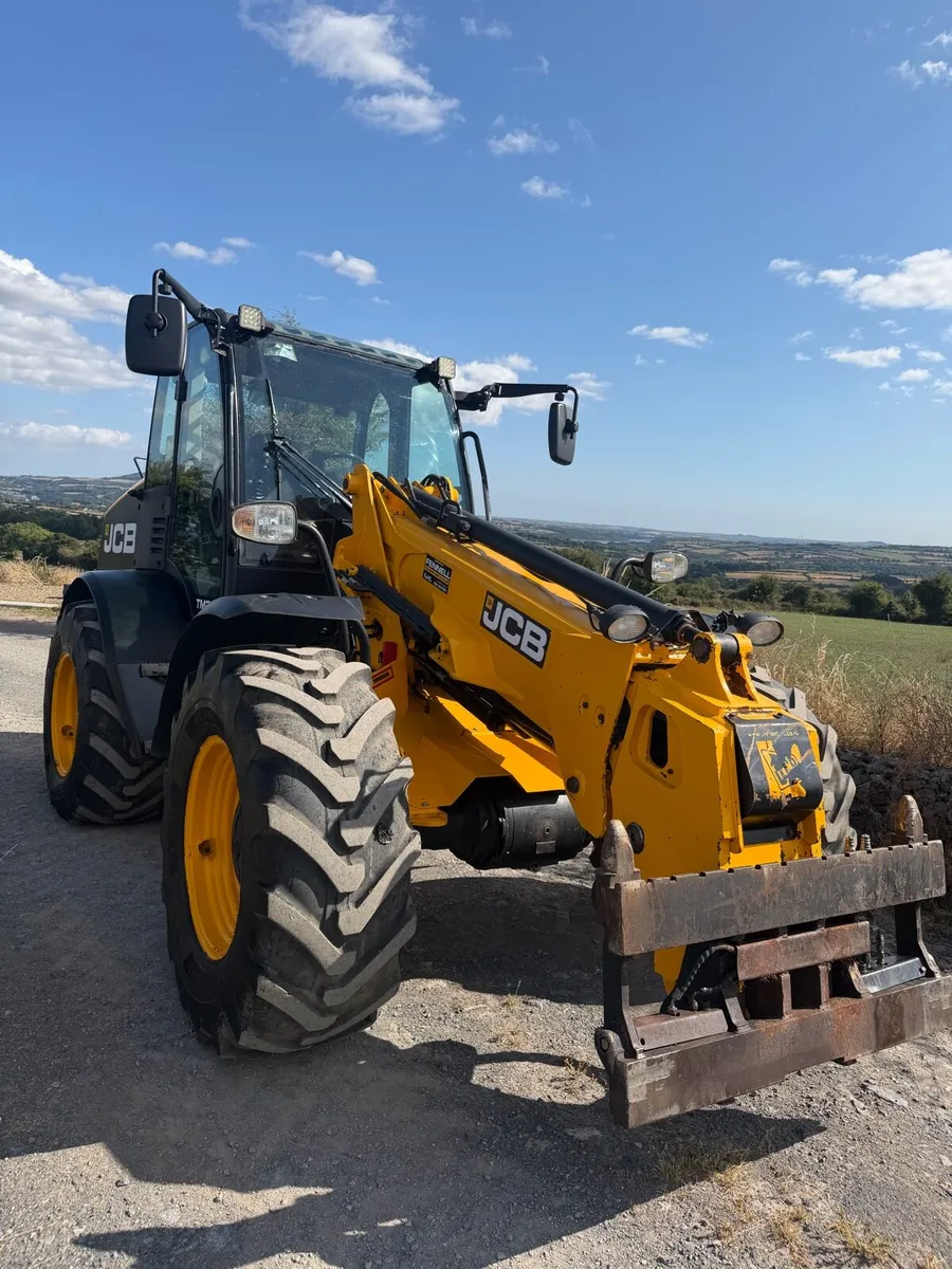 JCB TM 320s - Image 1