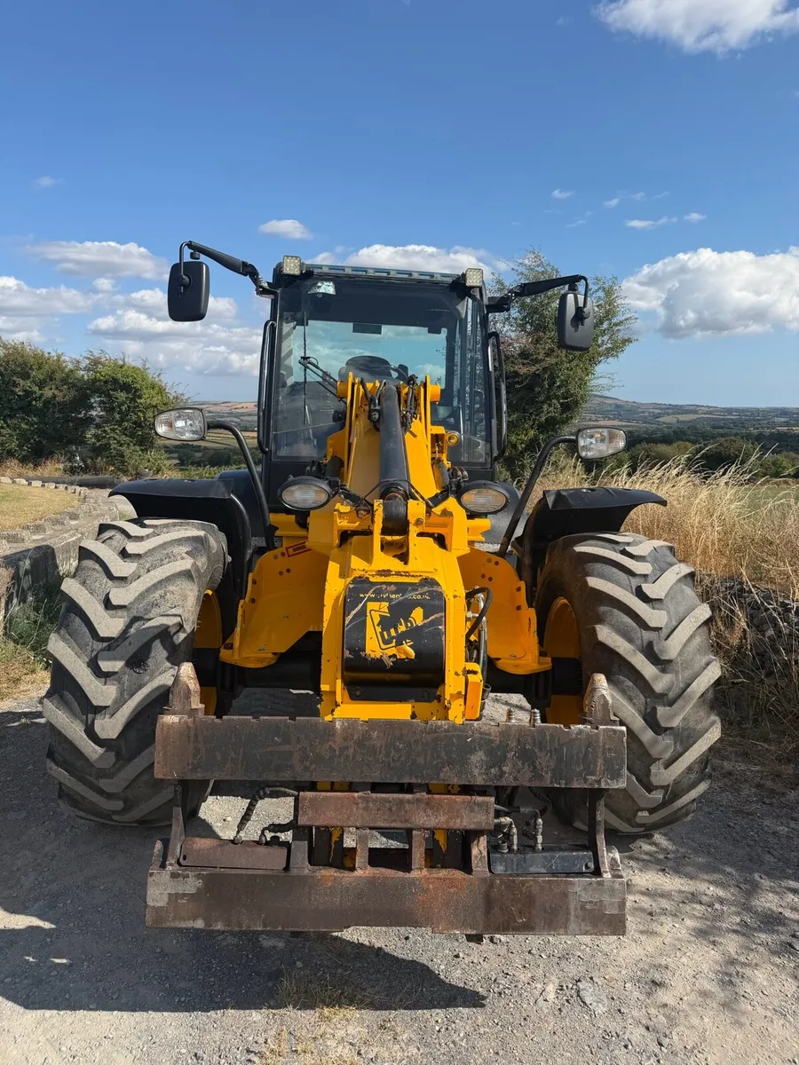 JCB TM 320s - Image 3