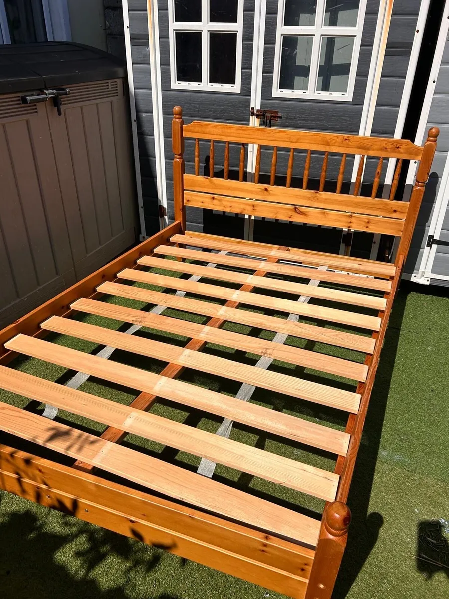 Very Sturdy 4Ft 6” Double Pine Wooden Bed Frame