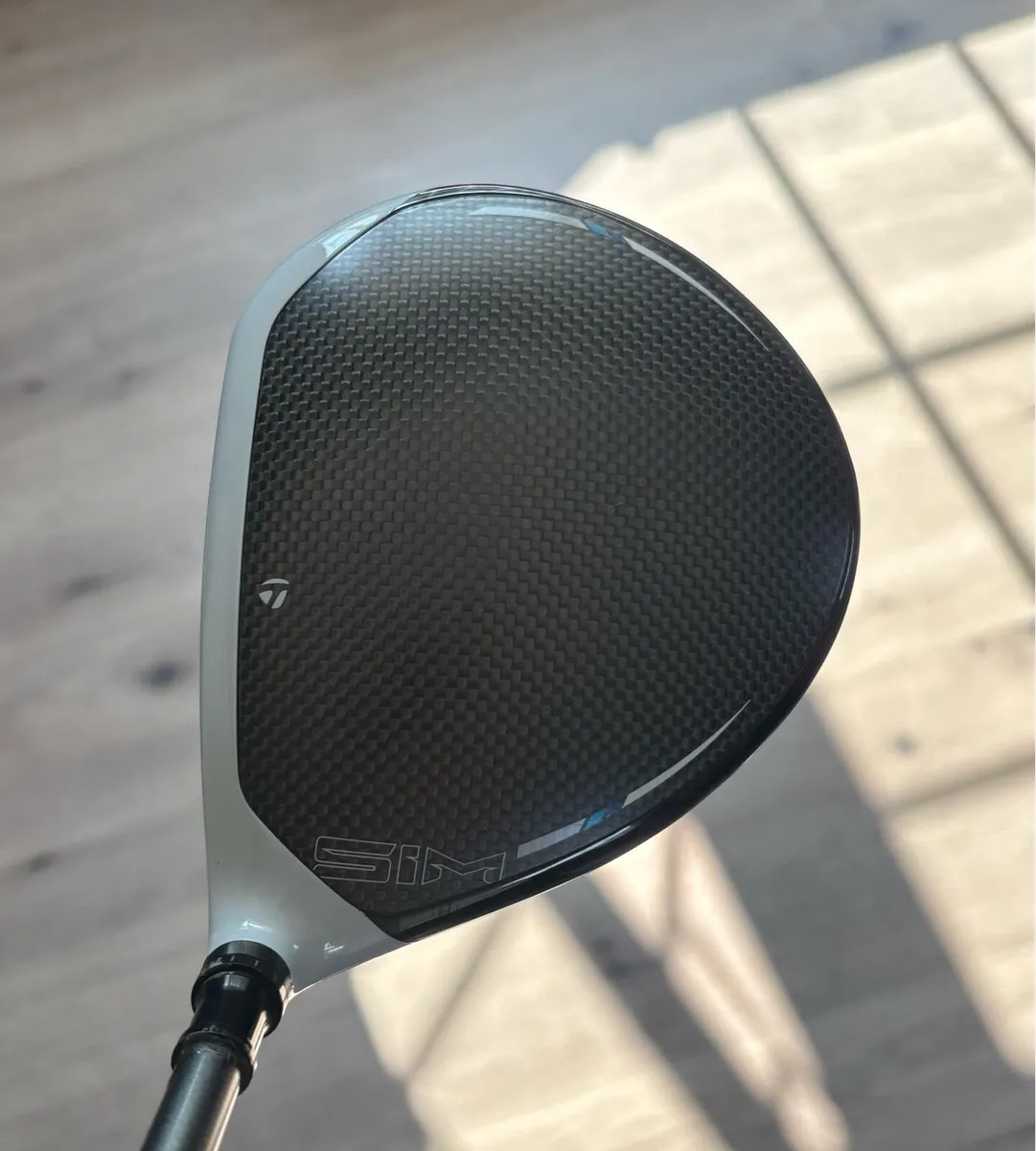 Sim driver with tour ad shaft - Image 3