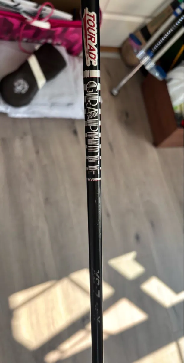 Sim driver with tour ad shaft - Image 4