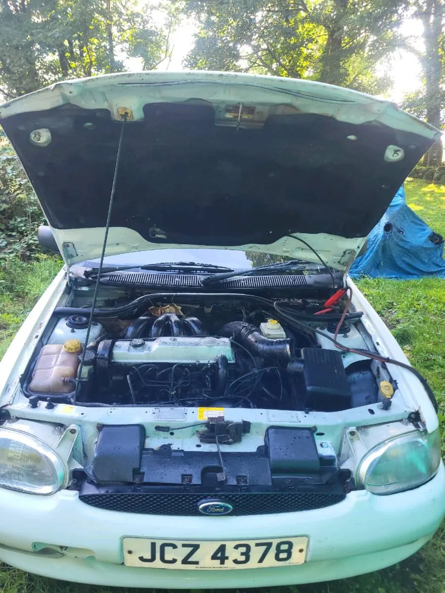 Ford escort van - Image 2