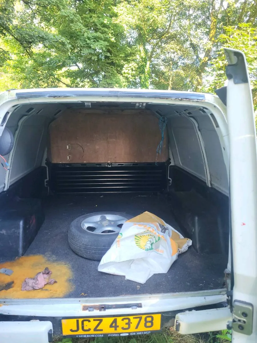 Ford escort van - Image 4