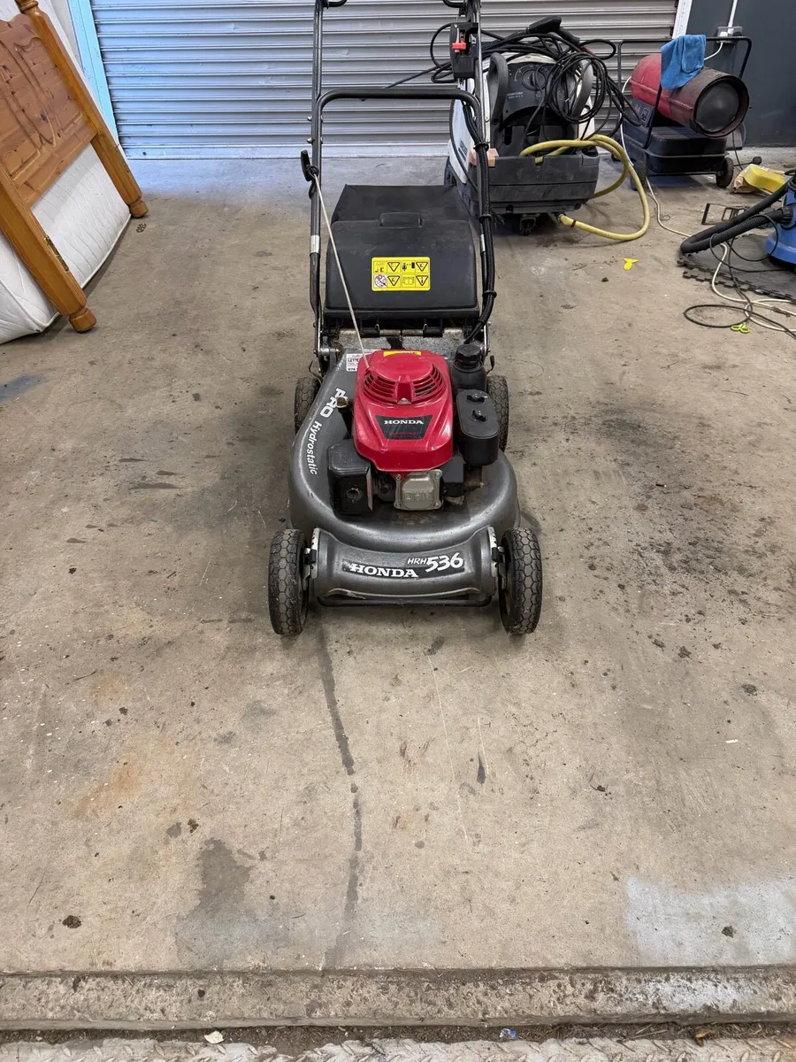 Honda pro  Lawnmower - Image 2