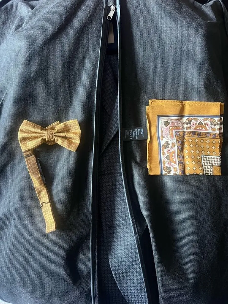 3-Piece Suit, Matching Bow Tie and Pocket Square - Image 4