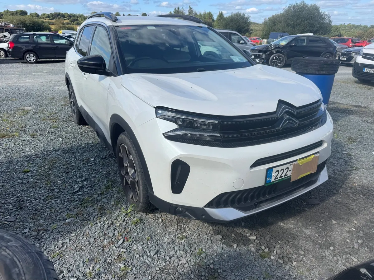 Car - Image 1