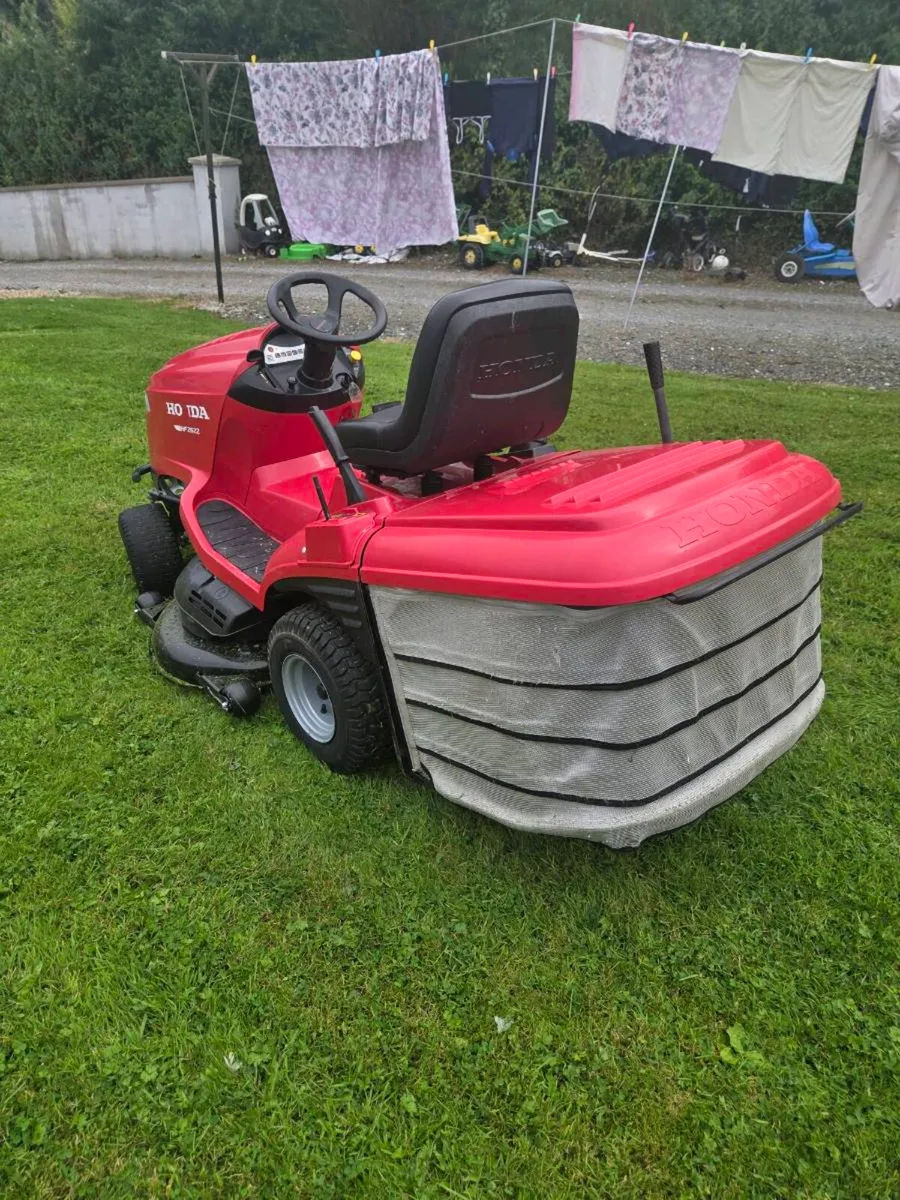 Ride on mower - Image 3