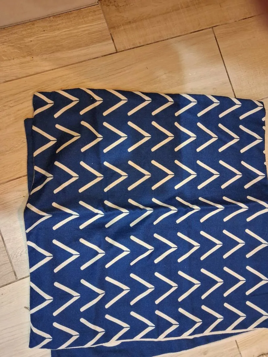 Cushion covers - Image 2