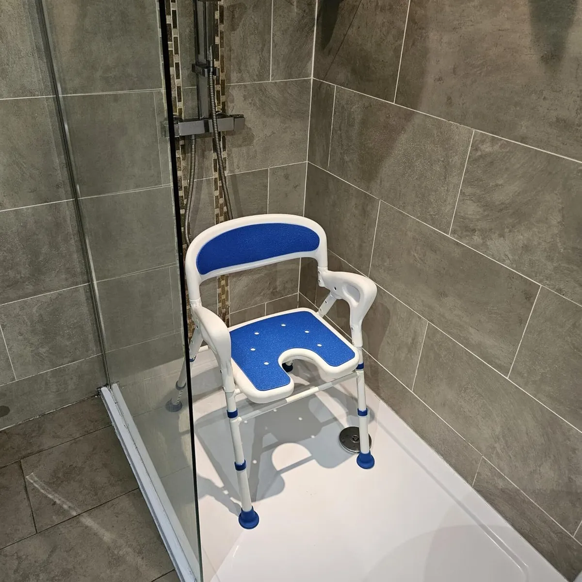 Deluxe Shower Chair Folding Wetroom Bathroom Seat - Image 1