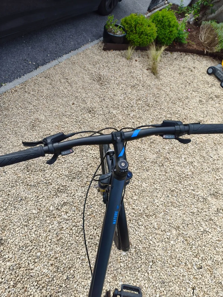 Cube Nature Hybrid Bike – Excellent Condition - Image 2