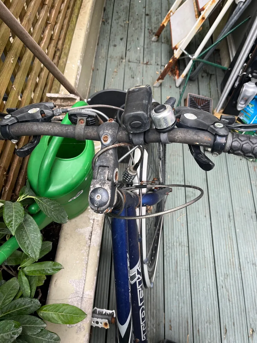 Ladies hybrid road/Mountain bike - Image 3