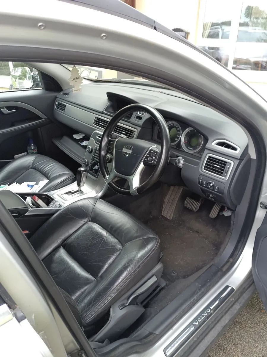 Volvo xc70 - Image 3
