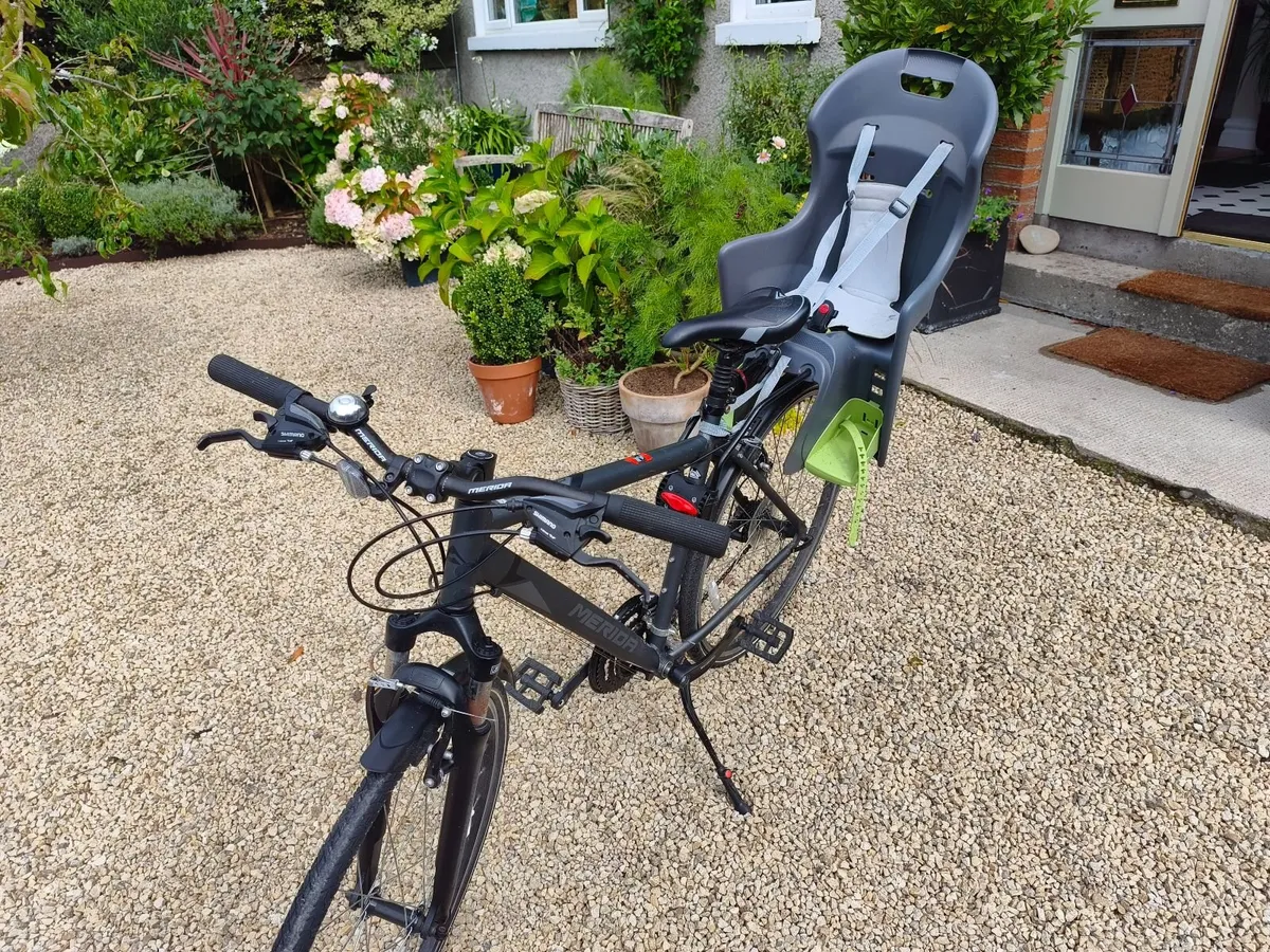 Merida Crossway Hybrid Bike - Excellent Condition - Image 3