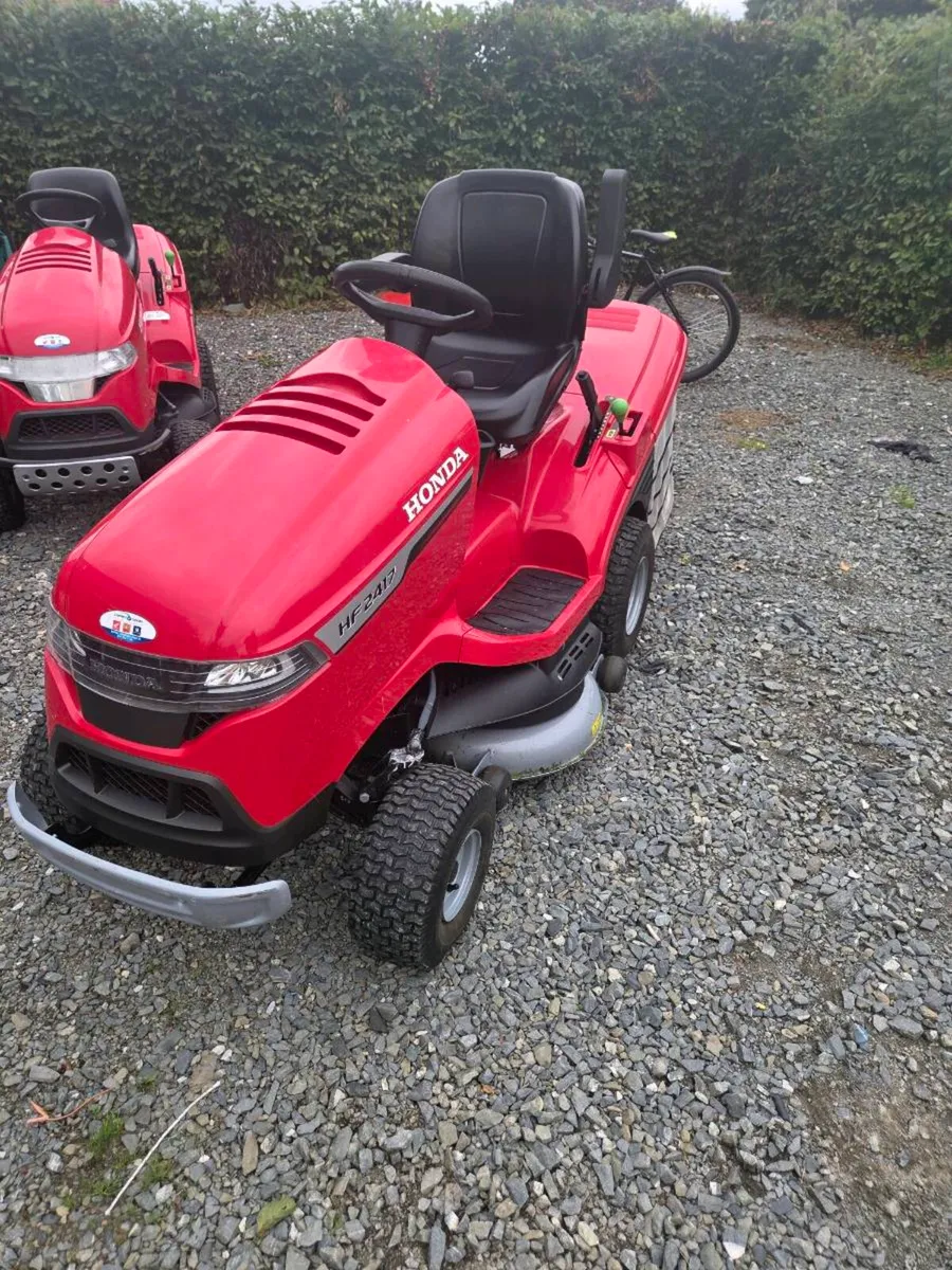 Ride on mower - Image 2
