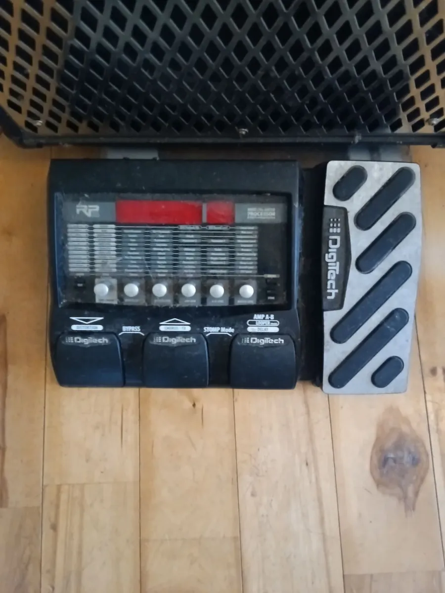 guitar,amp,pedal. - Image 2