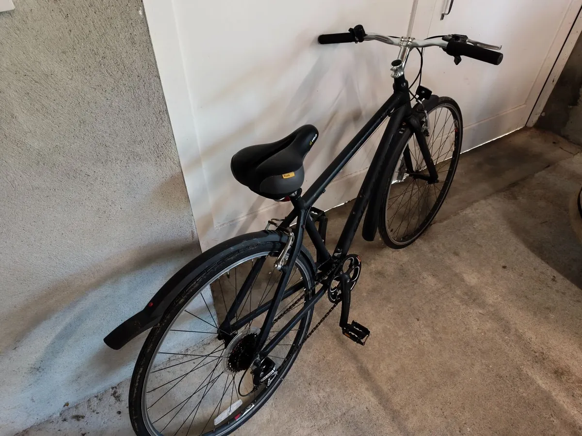 Land Rover Mountain / Hybrid Bike - Image 3