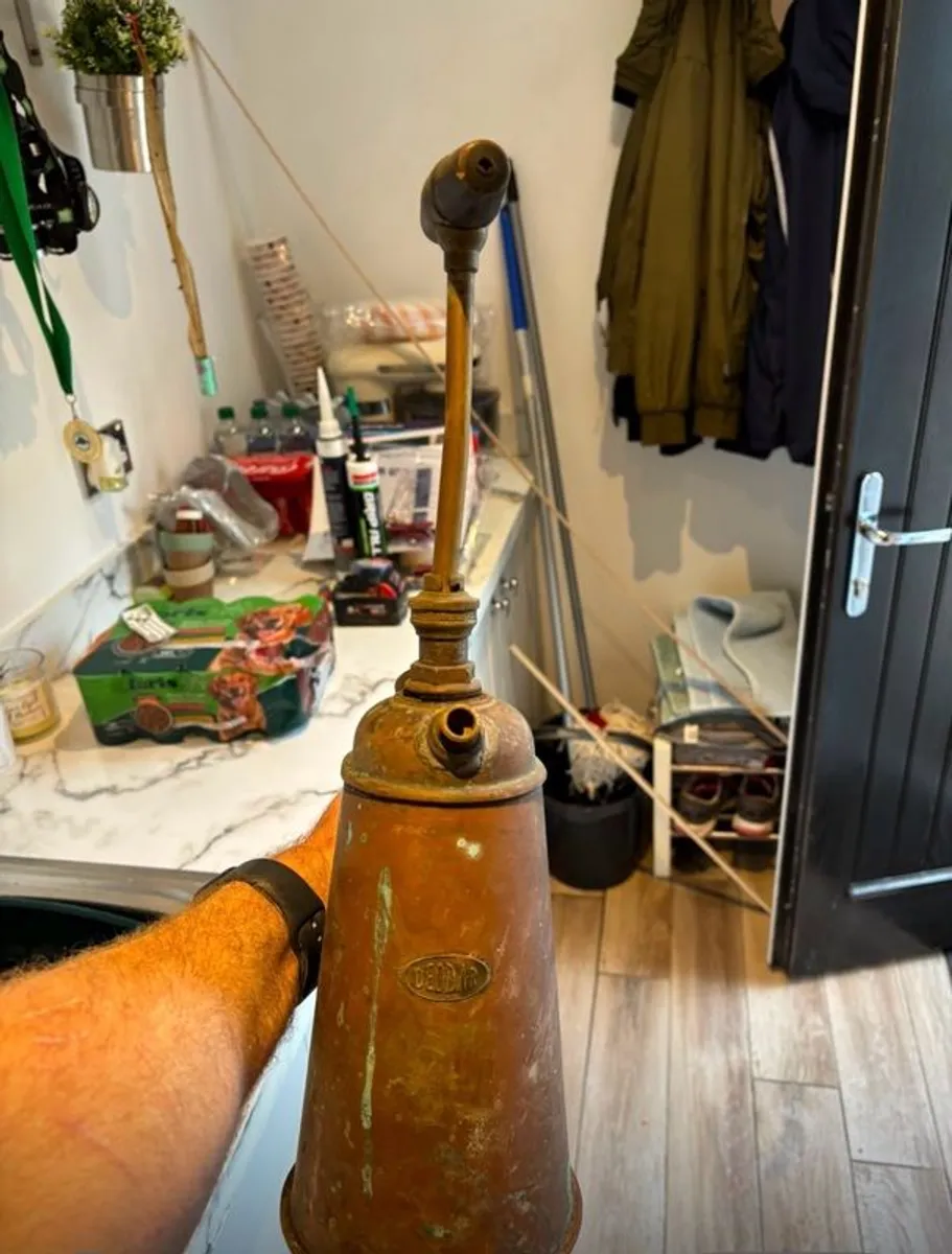 Vintage Deodar Cooper Hand Pump - Image 2