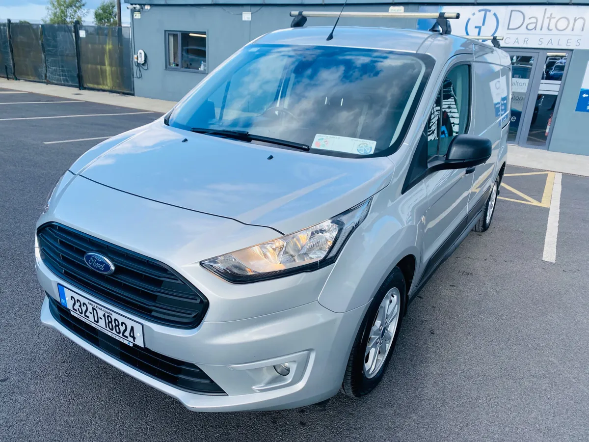 FORD TRANSIT CONNECT TREND LWB A/C 2023 (232) - Image 1
