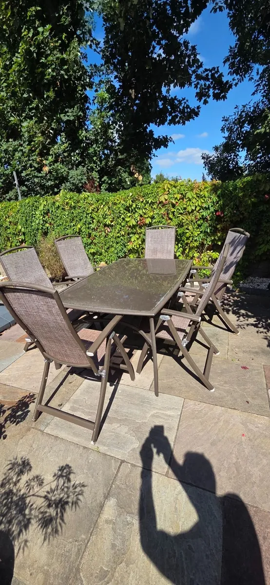 Garden furniture - Image 1
