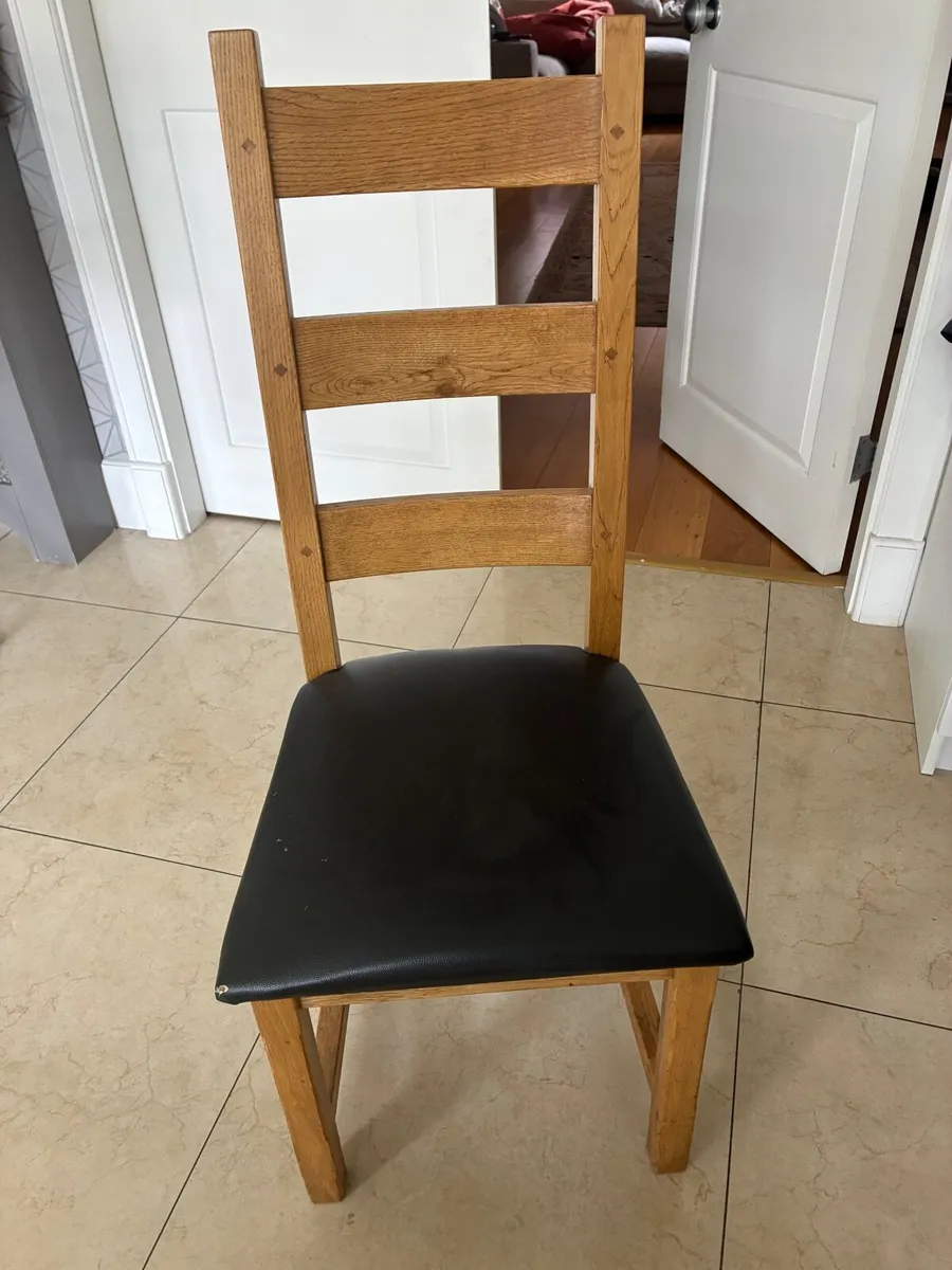 Solid Oak Table and 6 Chairs - Image 2