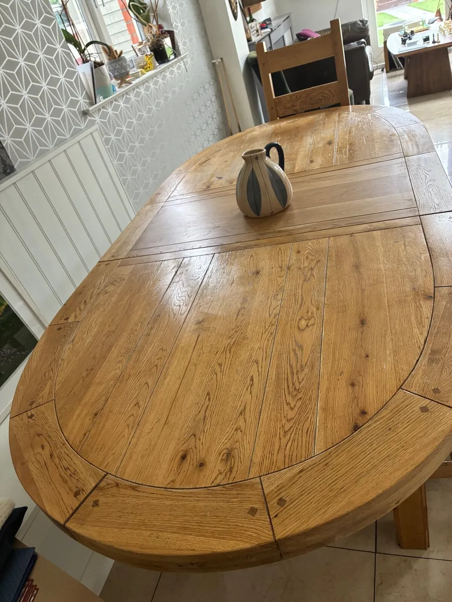 Solid Oak Table and 6 Chairs - Image 3