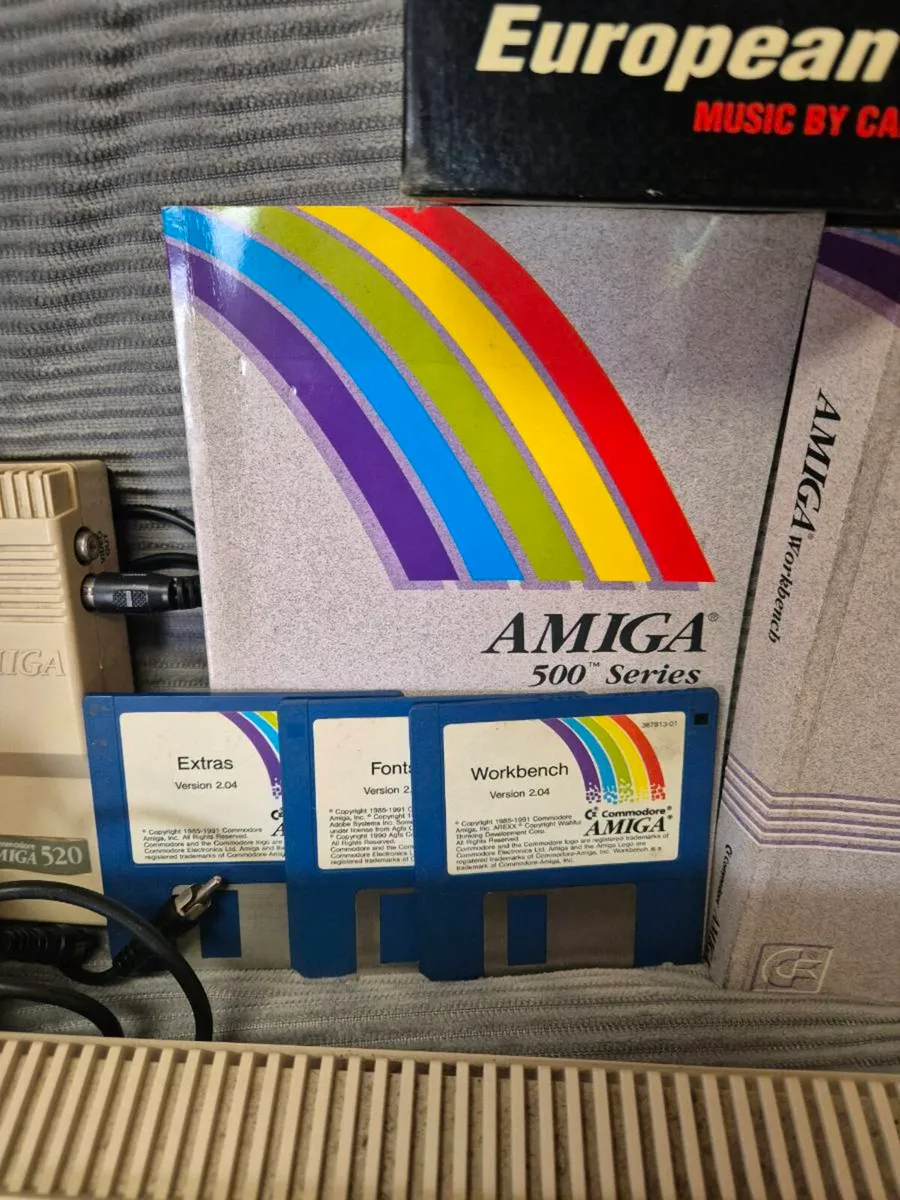 Commodore Amiga 500 Plus Complete Bundle - Image 3