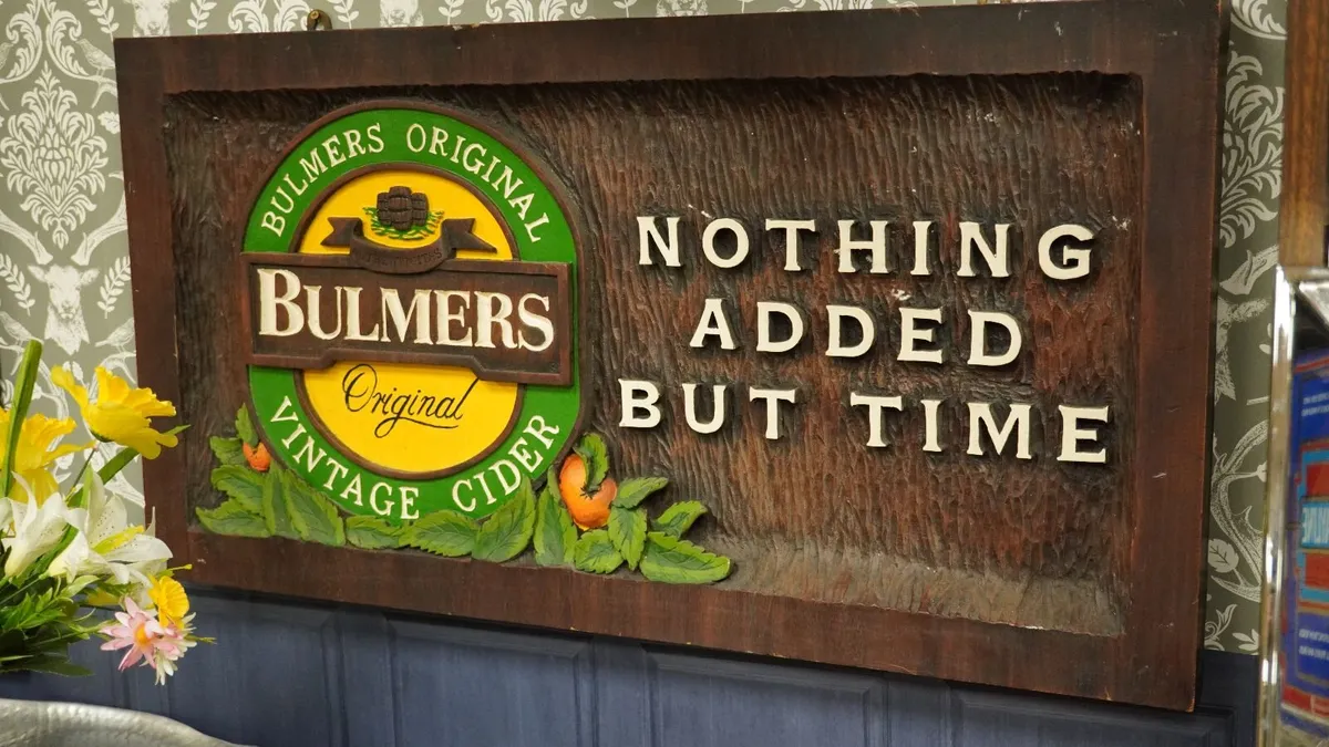 Large Bulmers Original Cider Pub Sign - Image 2