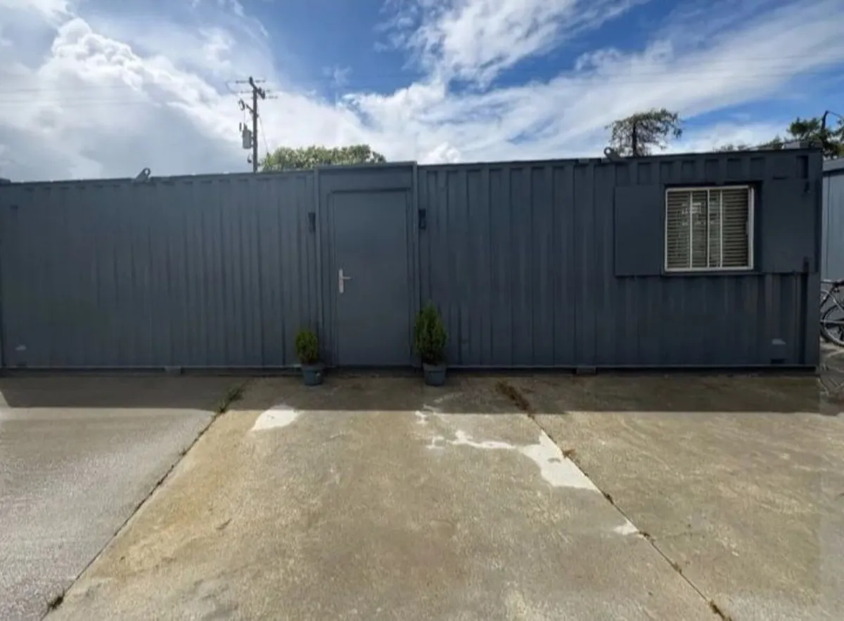 1 bedroom spacious cabin - Image 3
