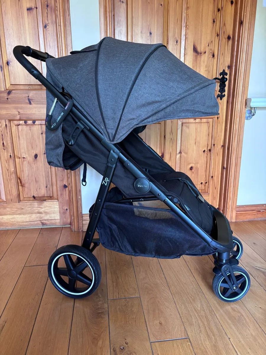 Zummi Zip Stroller Black & Grey - Image 3
